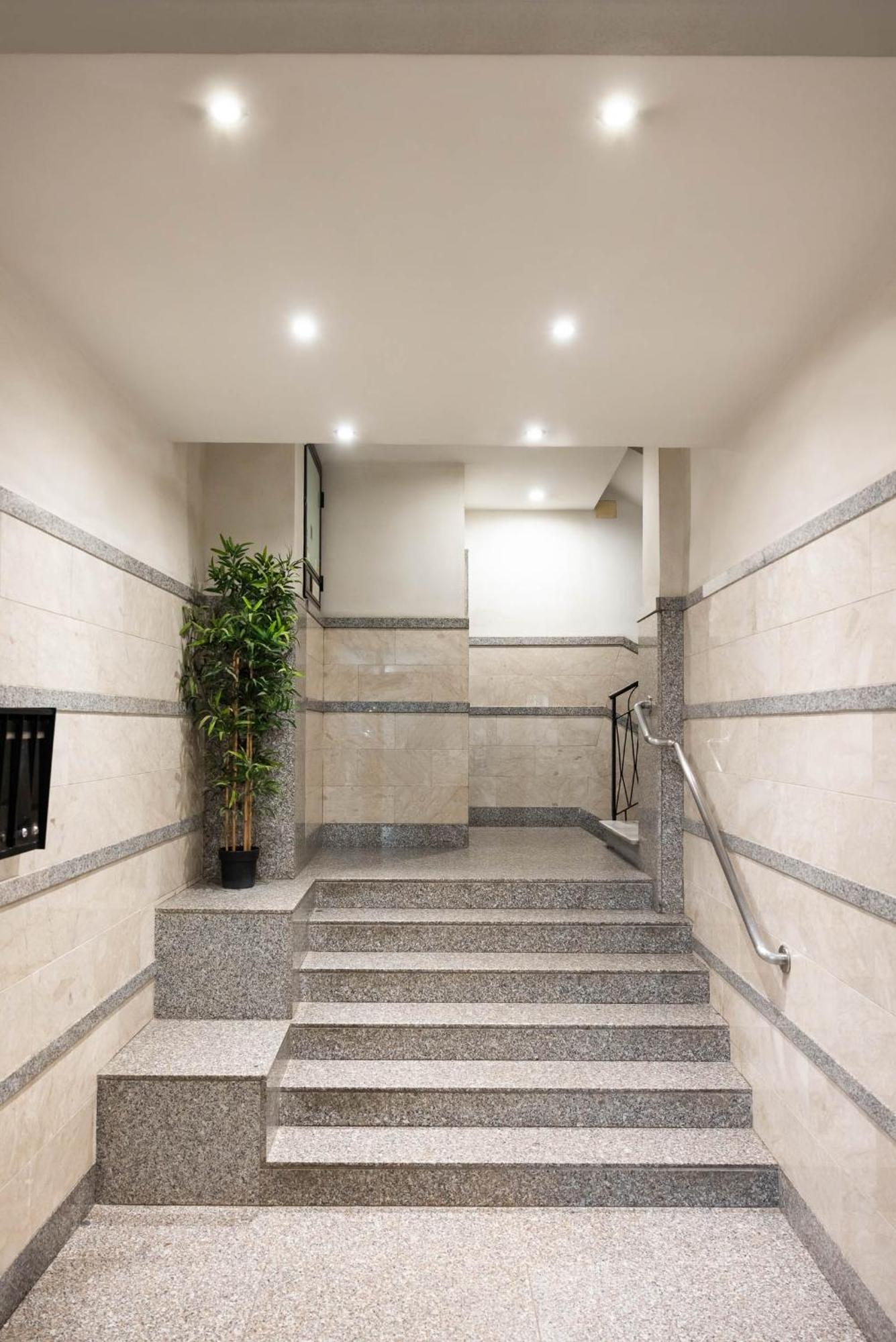 Casa Dei Visionari - Mare Apartment Bari Exterior photo